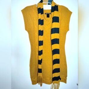 Red Paint (Size M) Yellow Cable Knit SS Tunic Sweater & Stripe Scarf (2PC) Set